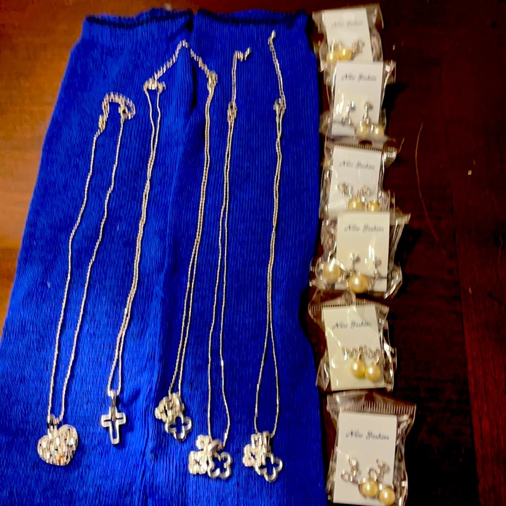 Custom earrings and necklace